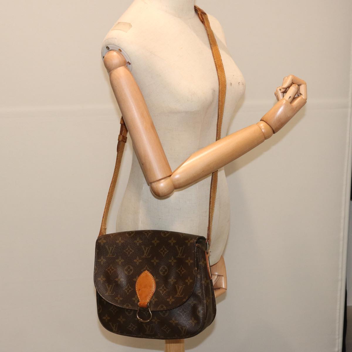LOUIS VUITTON Monogram Saint Cloud GM Shoulder Bag M51242 LV yk11828