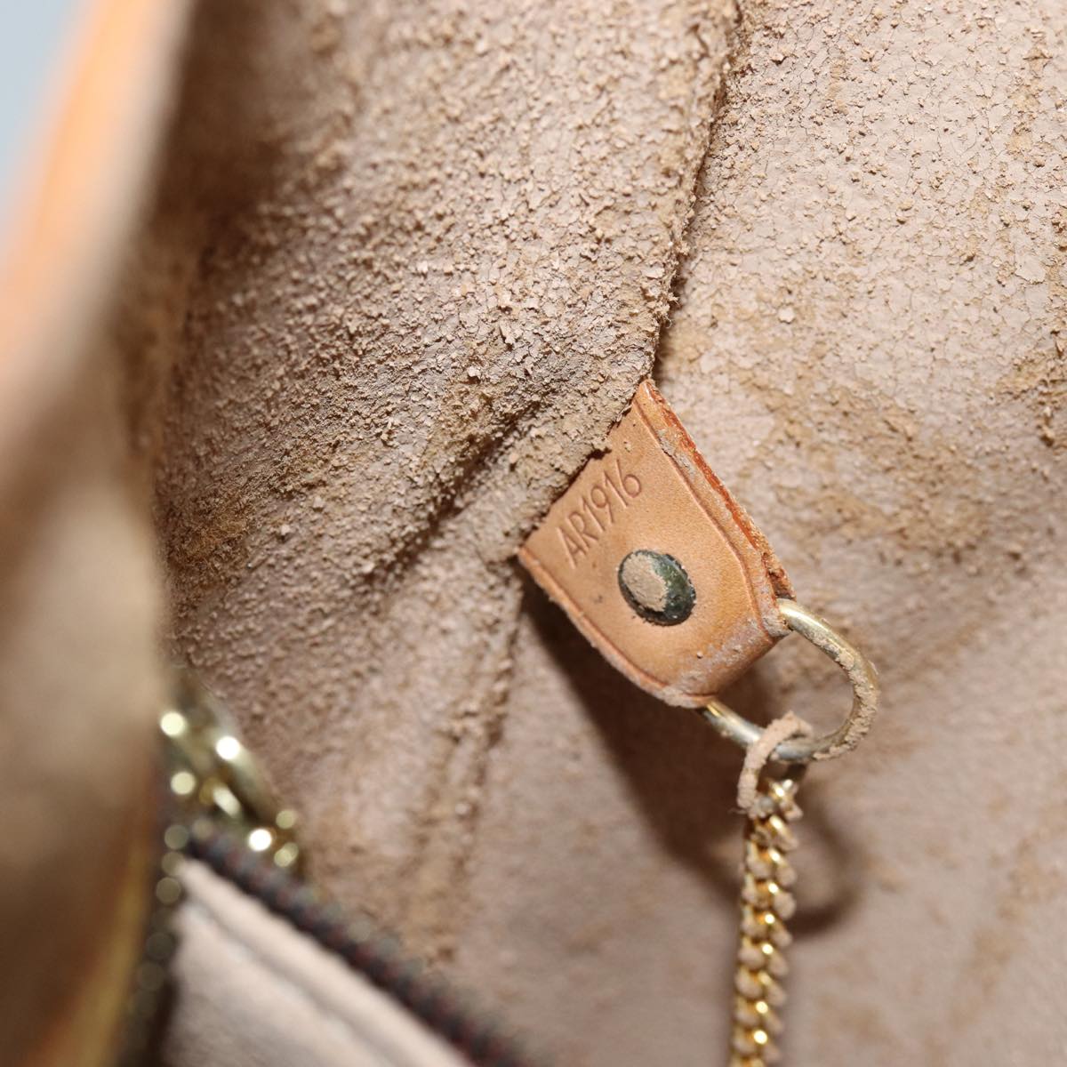 LOUIS VUITTON Monogram Bucket GM Shoulder Bag M42236 LV yk11913