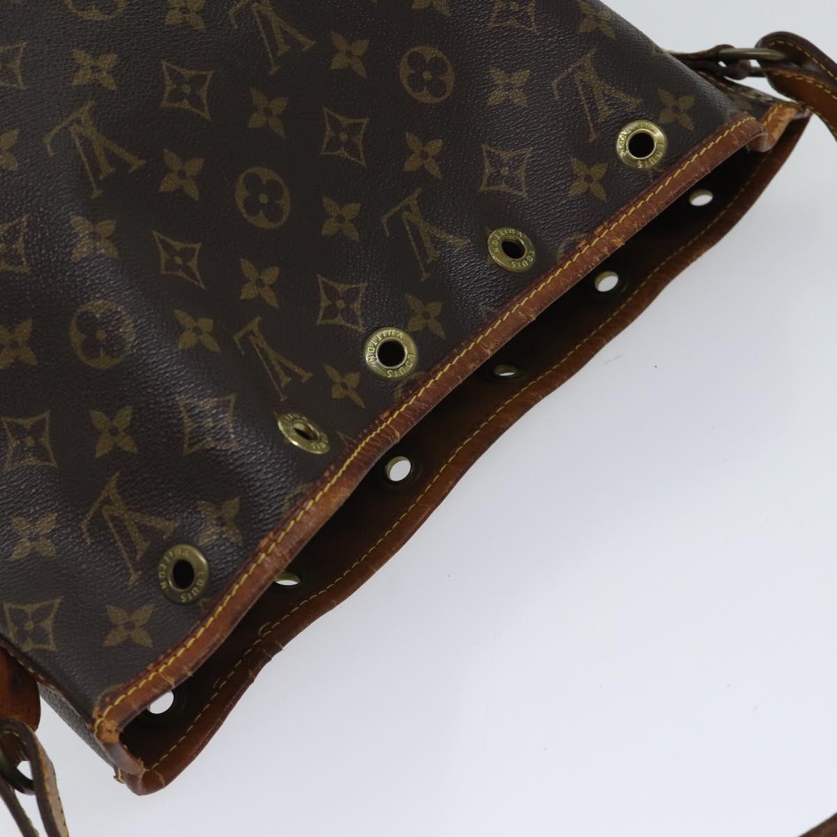 LOUIS VUITTON Monogram Petit Noe Shoulder Bag M42226 LV yk11918