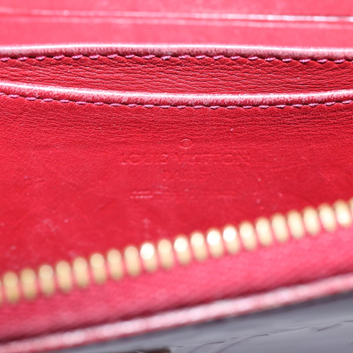 LOUIS VUITTON Vernis Zippy Coin Purse Wallet Pomme D'amour M93608 yk11988