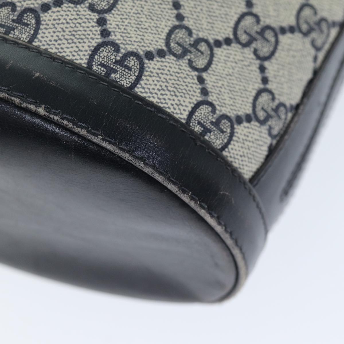 GUCCI GG Supreme Shoulder Bag PVC Navy yk12621