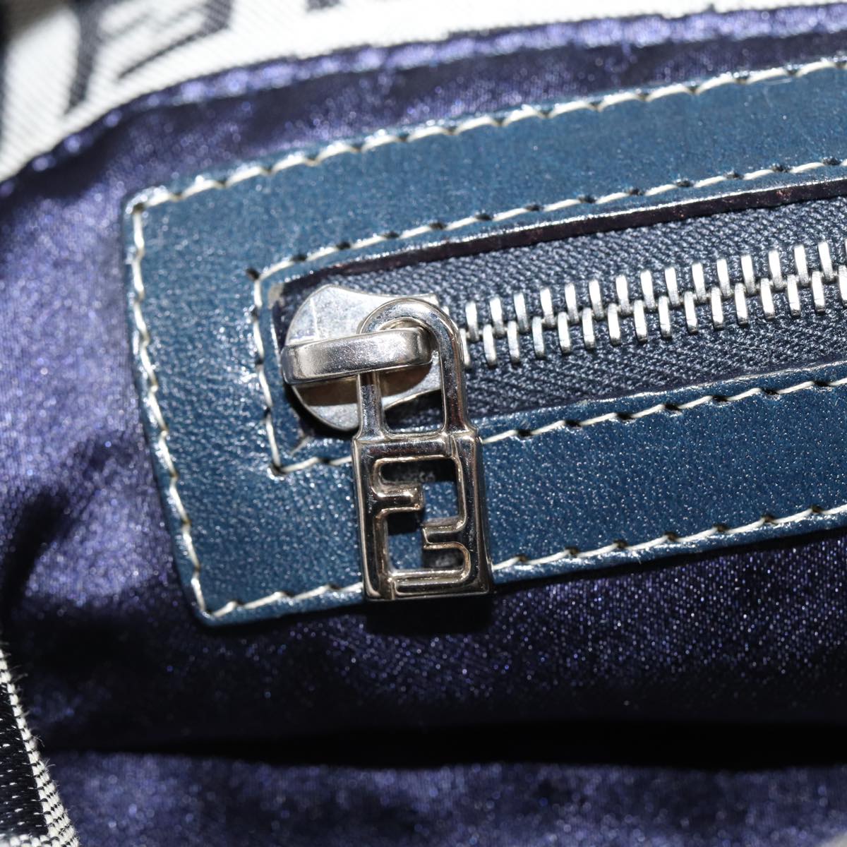 FENDI Zucchino Canvas Hand Bag Navy yk12887