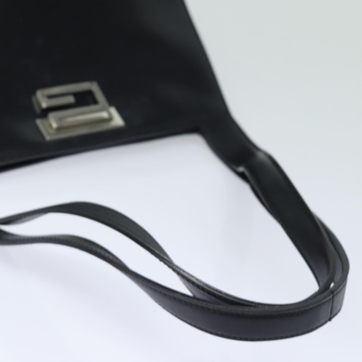 GUCCI Shoulder Bag Leather Black 001 3038 yk13123