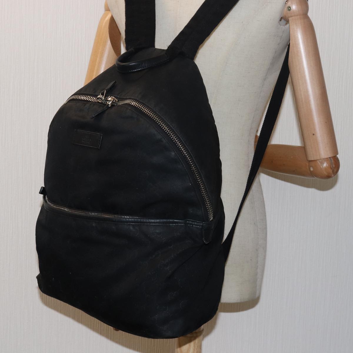 GUCCI GG Canvas Backpack Black 190278 yk13189