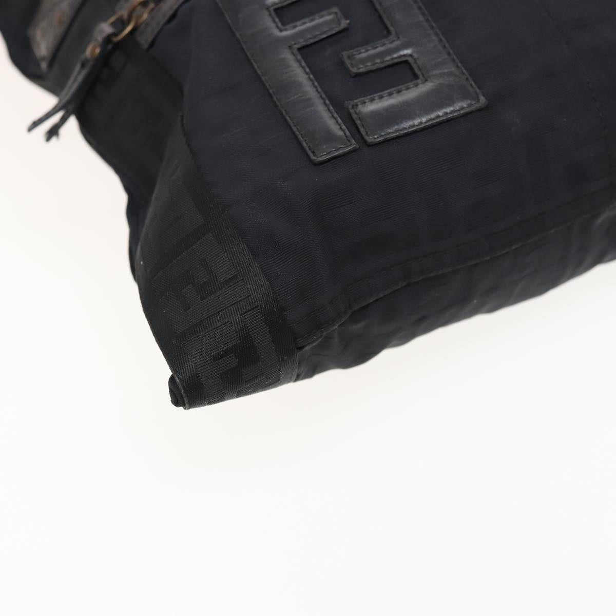 FENDI Zucca Canvas Shoulder Bag Black yk13192