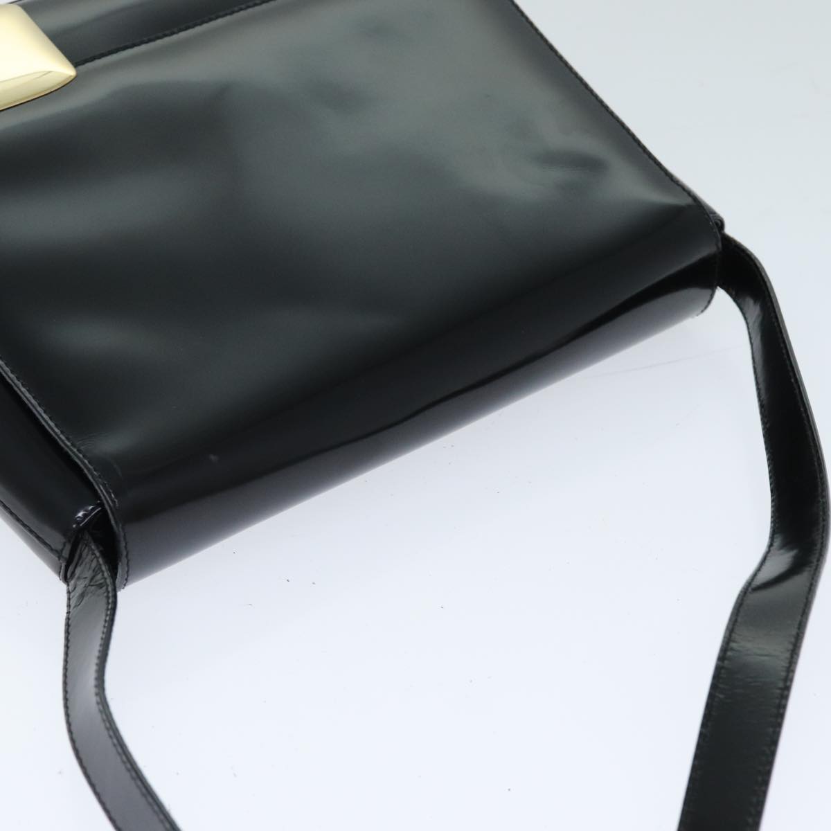 GUCCI Shoulder Bag Enamel Black 001 3444 1812 yk13332