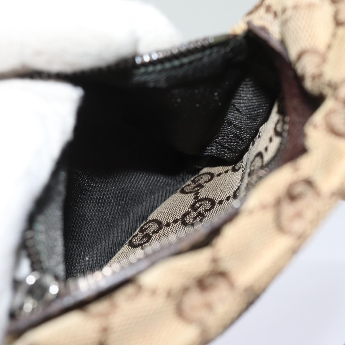 GUCCI GG Canvas Waist bag Beige 28566 yk13396