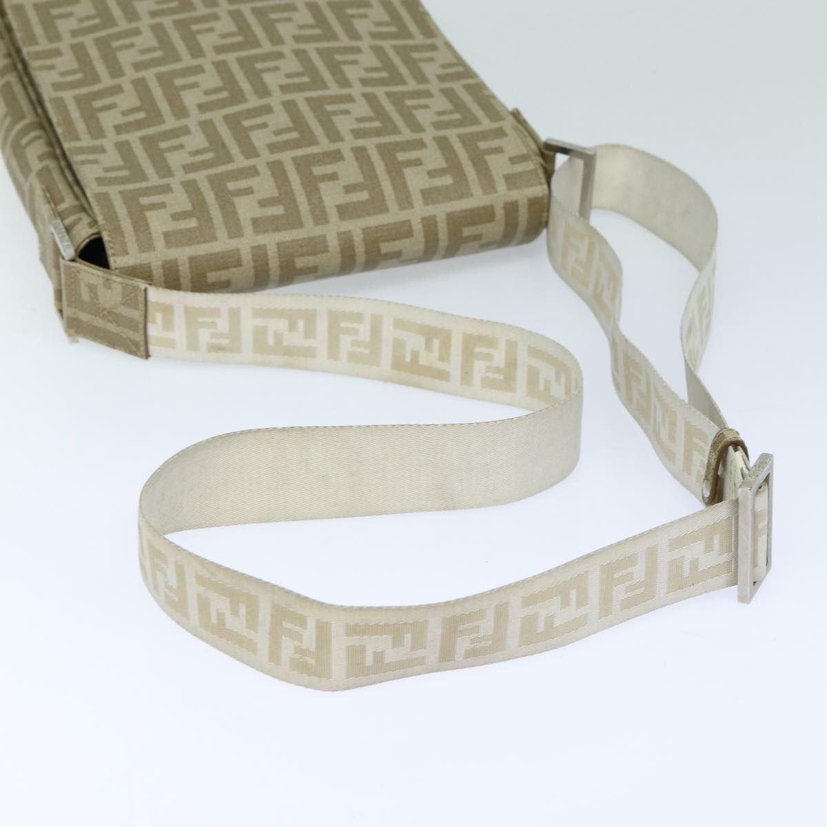 FENDI Zucca Canvas Shoulder Bag Beige yk13683