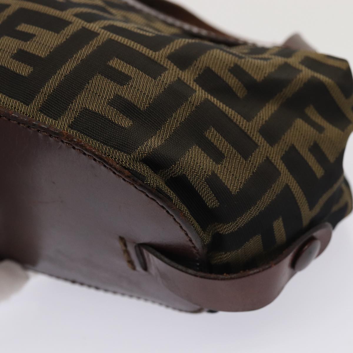 FENDI Zucca Canvas Hand Bag Brown Black yk13929