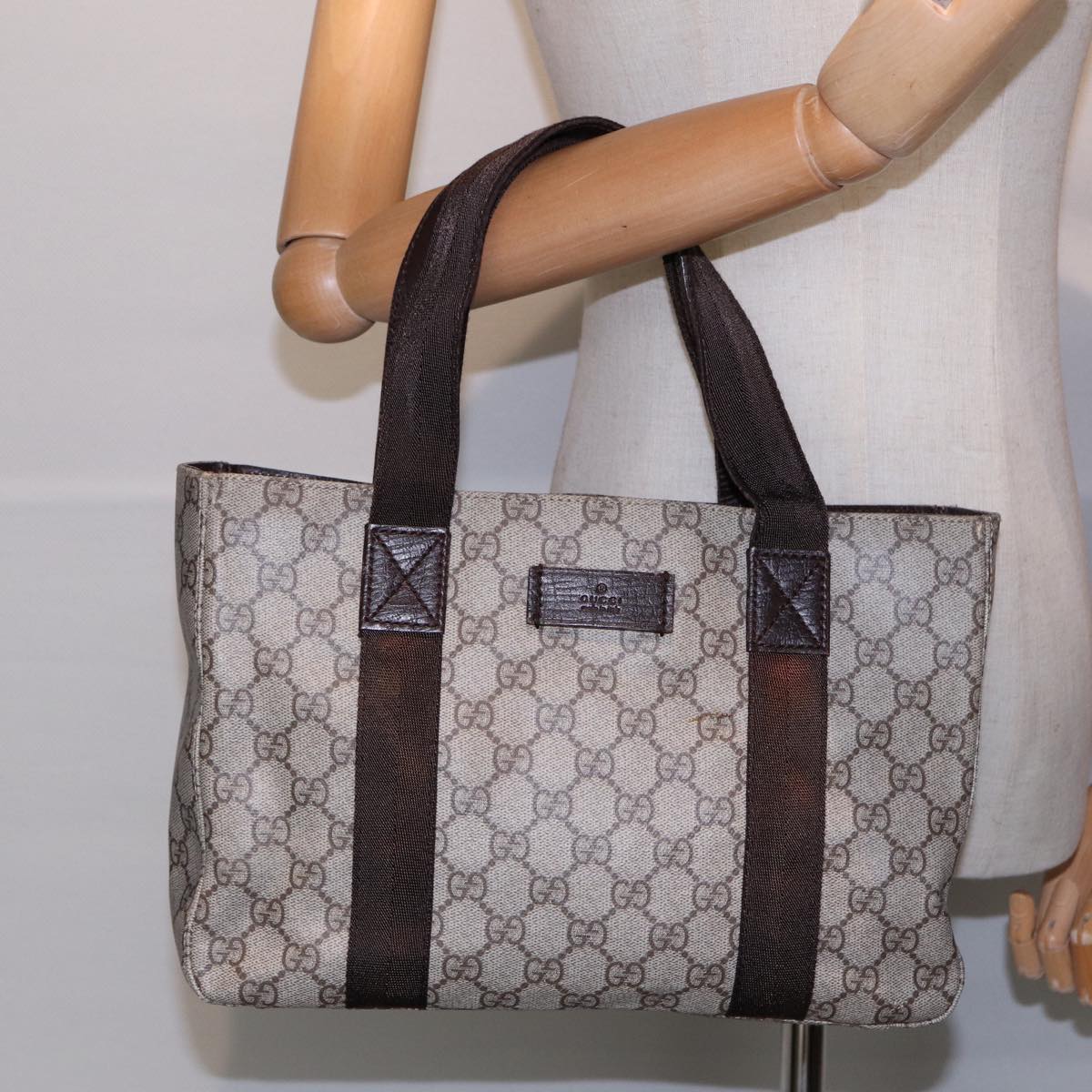 GUCCI GG Supreme Hand Bag PVC Leather Beige Silver 141976 yk14836