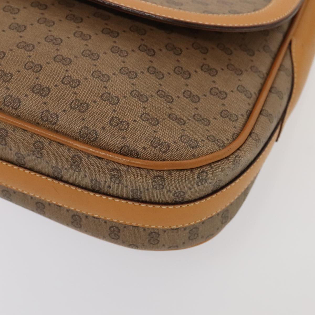 GUCCI Micro GG Supreme Shoulder Bag PVC Leather Beige Gold yk15078