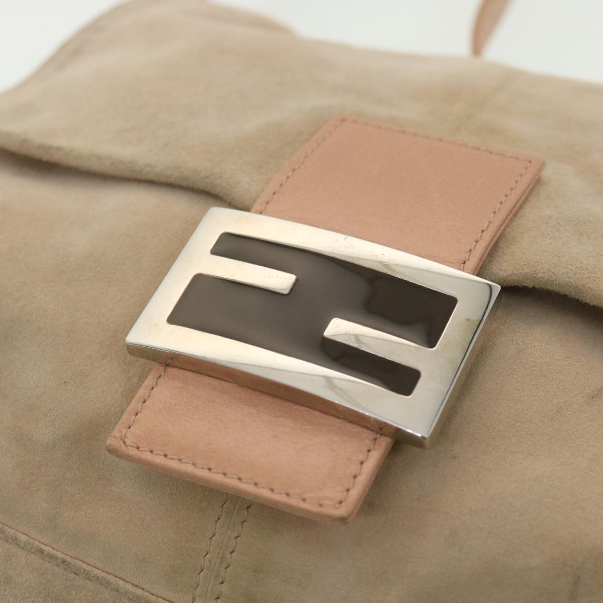 FENDI Mamma Baguette Shoulder Bag Suede Beige yk6145B