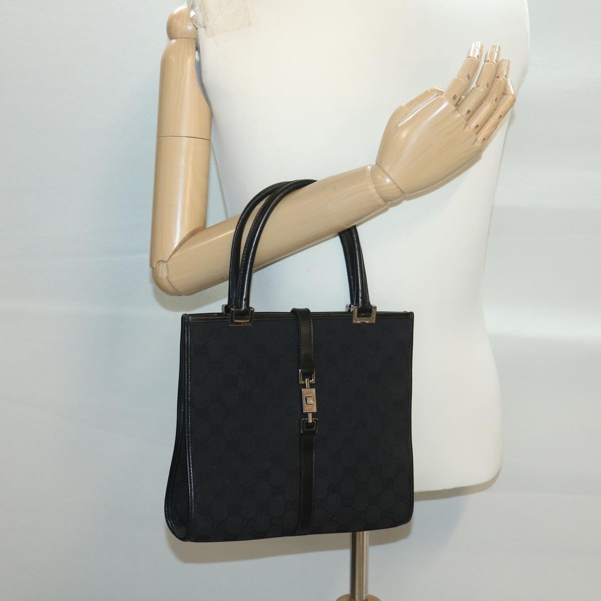 GUCCI GG Canvas Jackie Hand Bag Black 01715/3444 yk6249