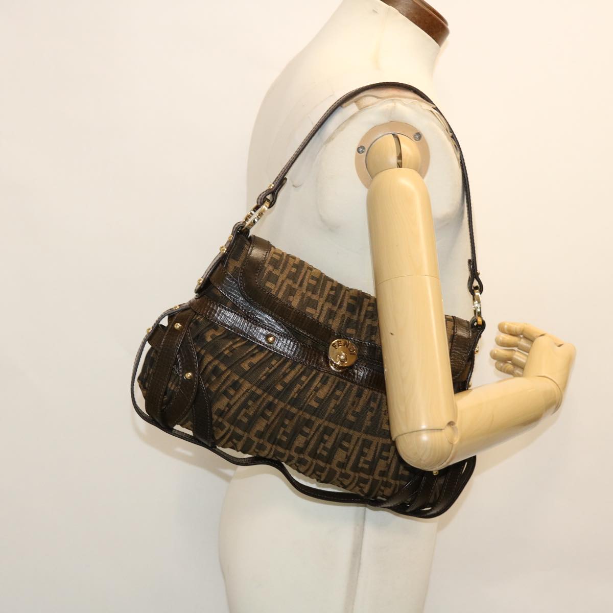 FENDI Zucca Canvas Turn Lock Shoulder Bag Black Brown yk8162