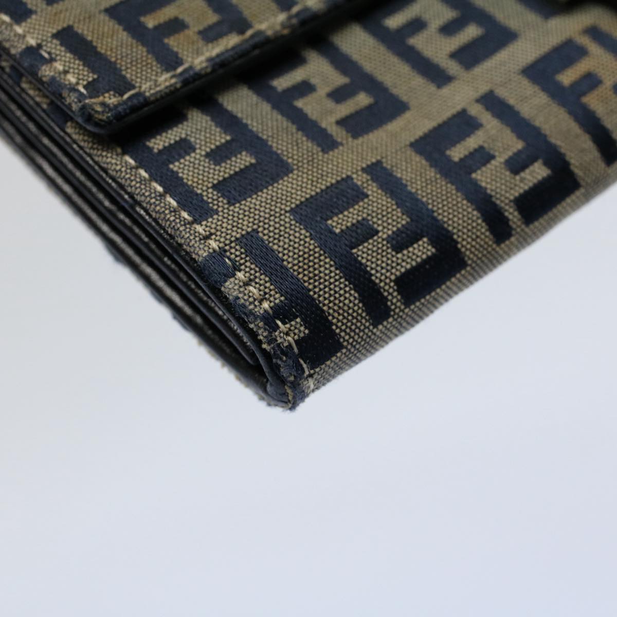 FENDI Zucchino Canvas Wallet Navy yk8715