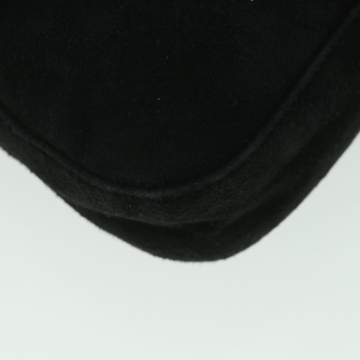 FENDI Mamma Baguette Shoulder Bag Suede Black yk9075
