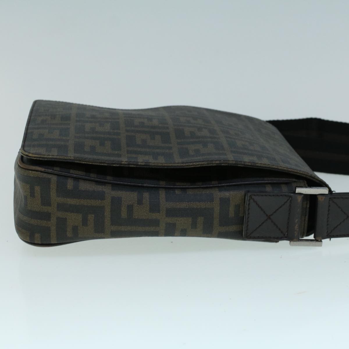 FENDI Zucca Canvas Shoulder Bag Black Brown yk9104