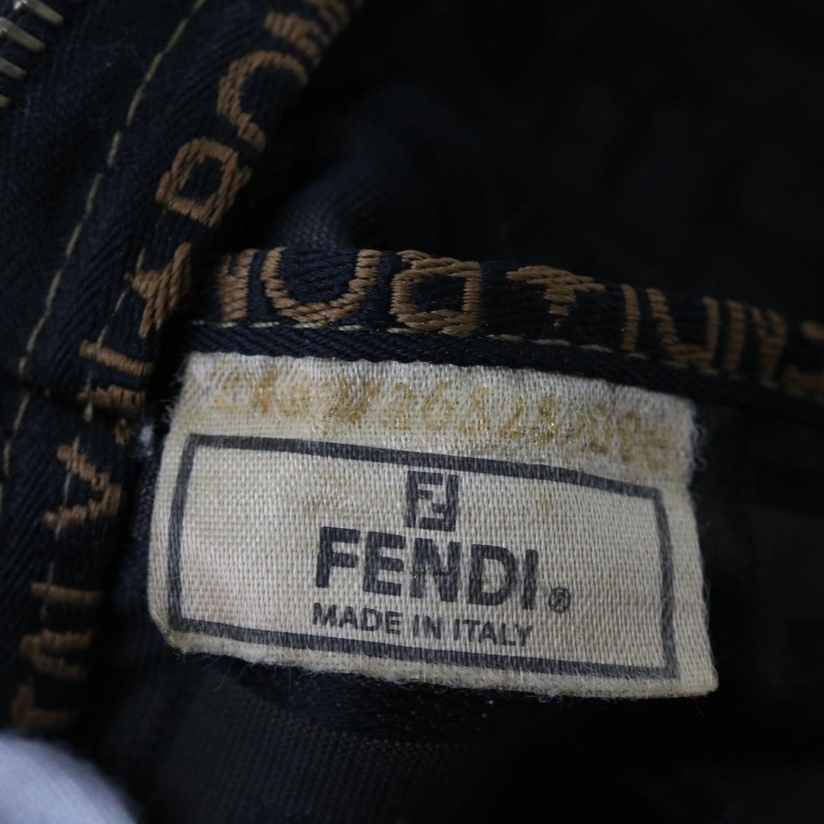 FENDI Zucca Canvas Hand Bag Black Brown yk9170