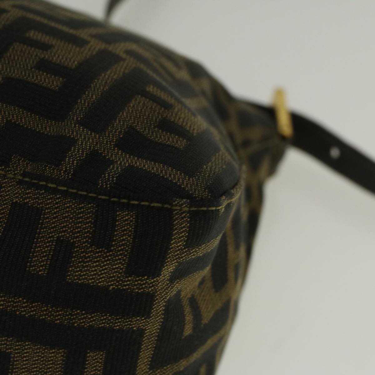 FENDI Zucca Canvas Mamma Baguette Shoulder Bag Brown yk9181
