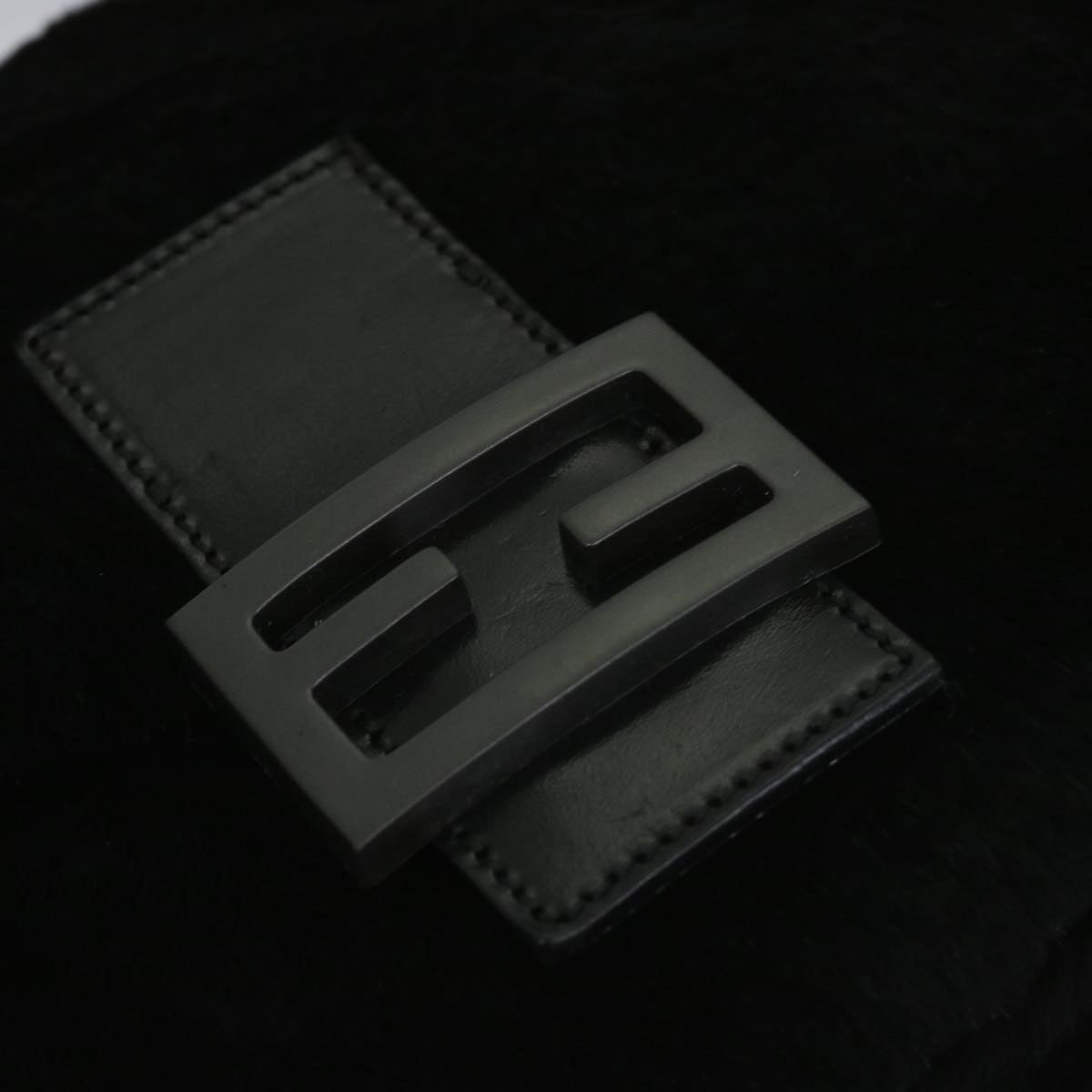 FENDI Mamma Baguette Shoulder Bag Fur Black yk9200