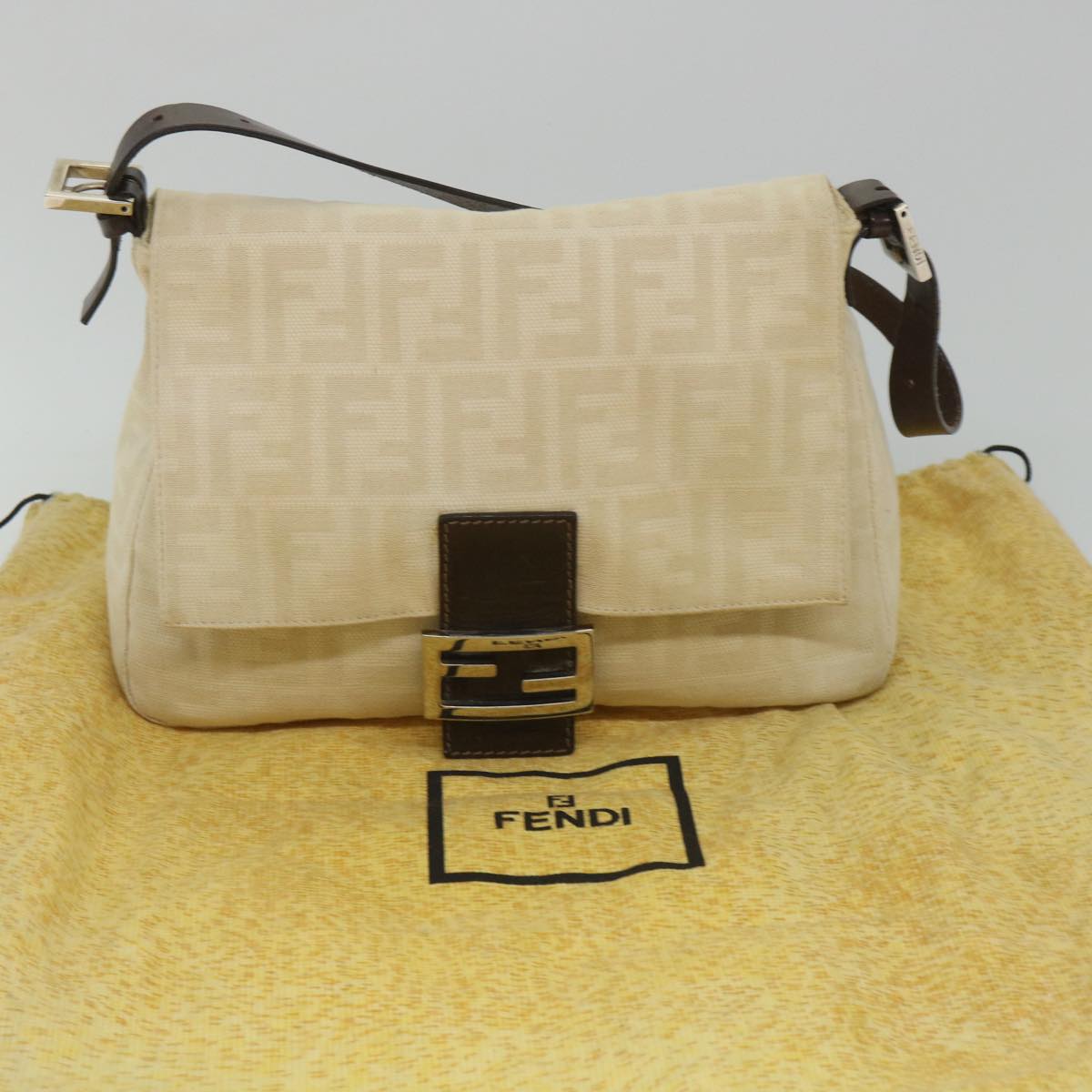 FENDI Zucca Canvas Mamma Baguette Shoulder Bag Beige yk9224