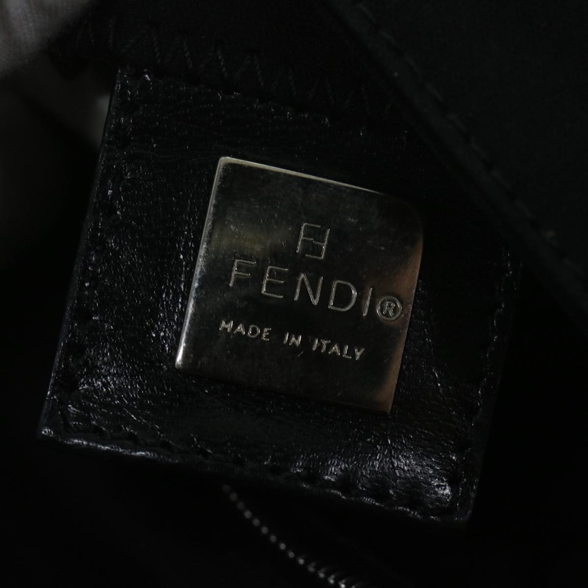 FENDI Mamma Baguette Shoulder Bag Nylon Black 2355 26424 008 yk9685