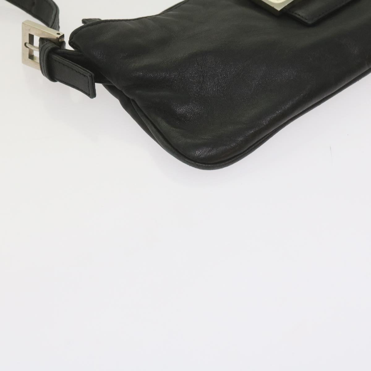 FENDI Shoulder Bag Leather Black 2354 26685 008 yk9728