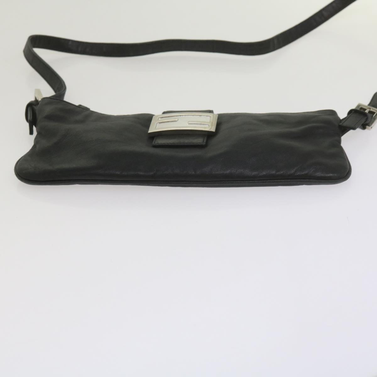 FENDI Shoulder Bag Leather Black 2354 26685 008 yk9728