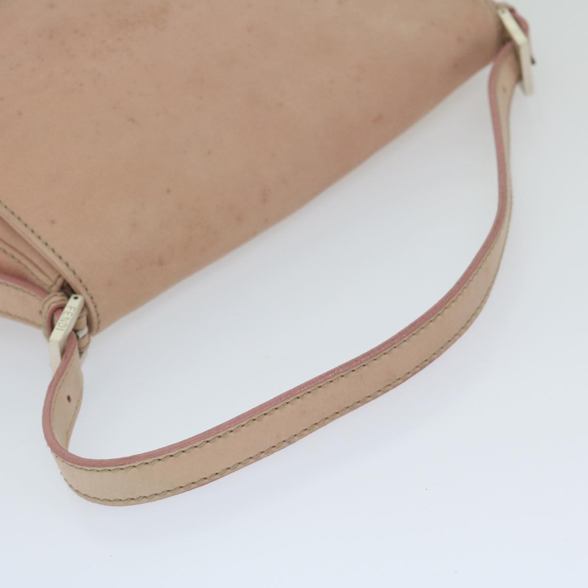 FENDI Mamma Baguette Shoulder Bag Leather Pink yk9735