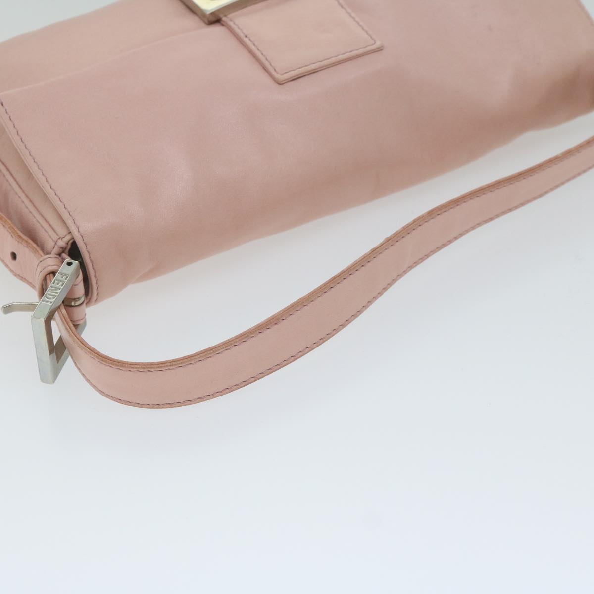 FENDI Mamma Baguette Shoulder Bag Leather Pink 2354 26424 008 yk9887